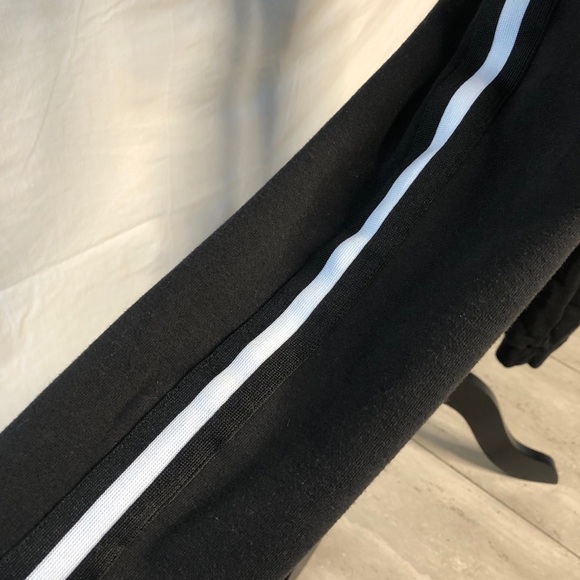 2/$15 striped skechers joggers - Picture 2 of 3